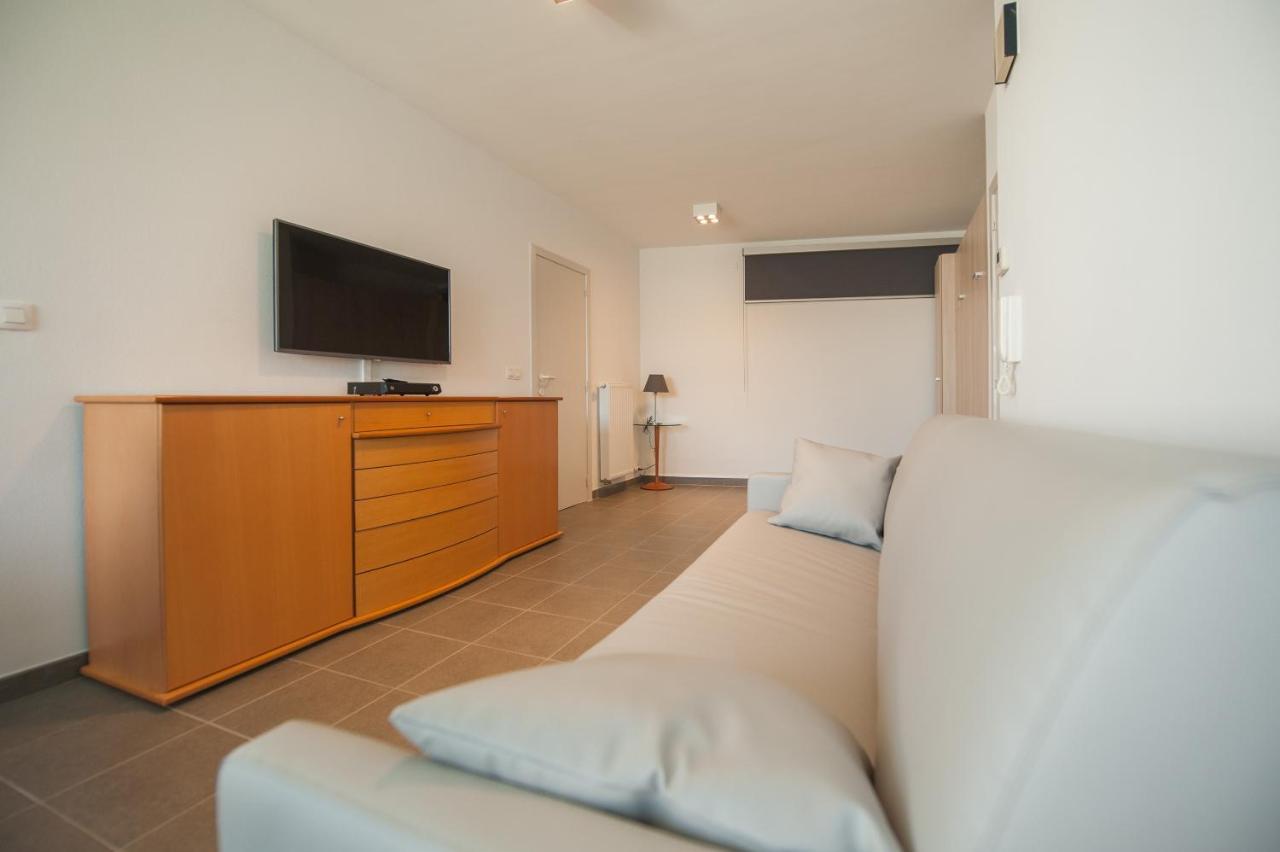 Studio Met Groot Zonneterras Centrum Oostende Bagian luar foto