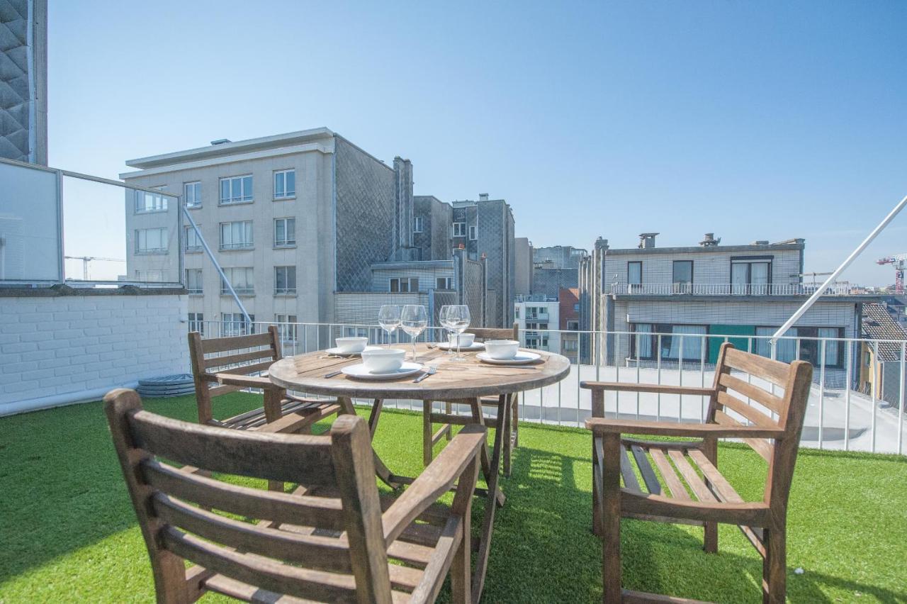 Studio Met Groot Zonneterras Centrum Oostende Bagian luar foto