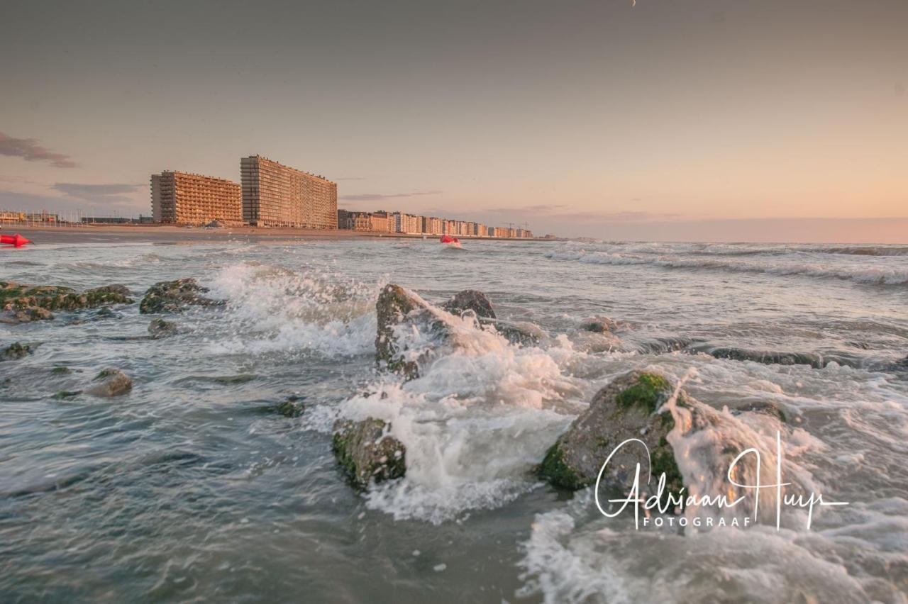 Studio Met Groot Zonneterras Centrum Oostende Bagian luar foto